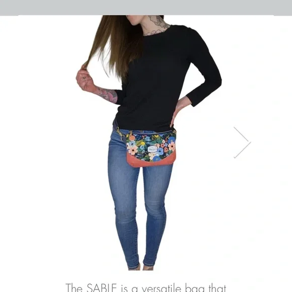 Cloud Rabbit Crossbody Bag - Picture 1 of 6